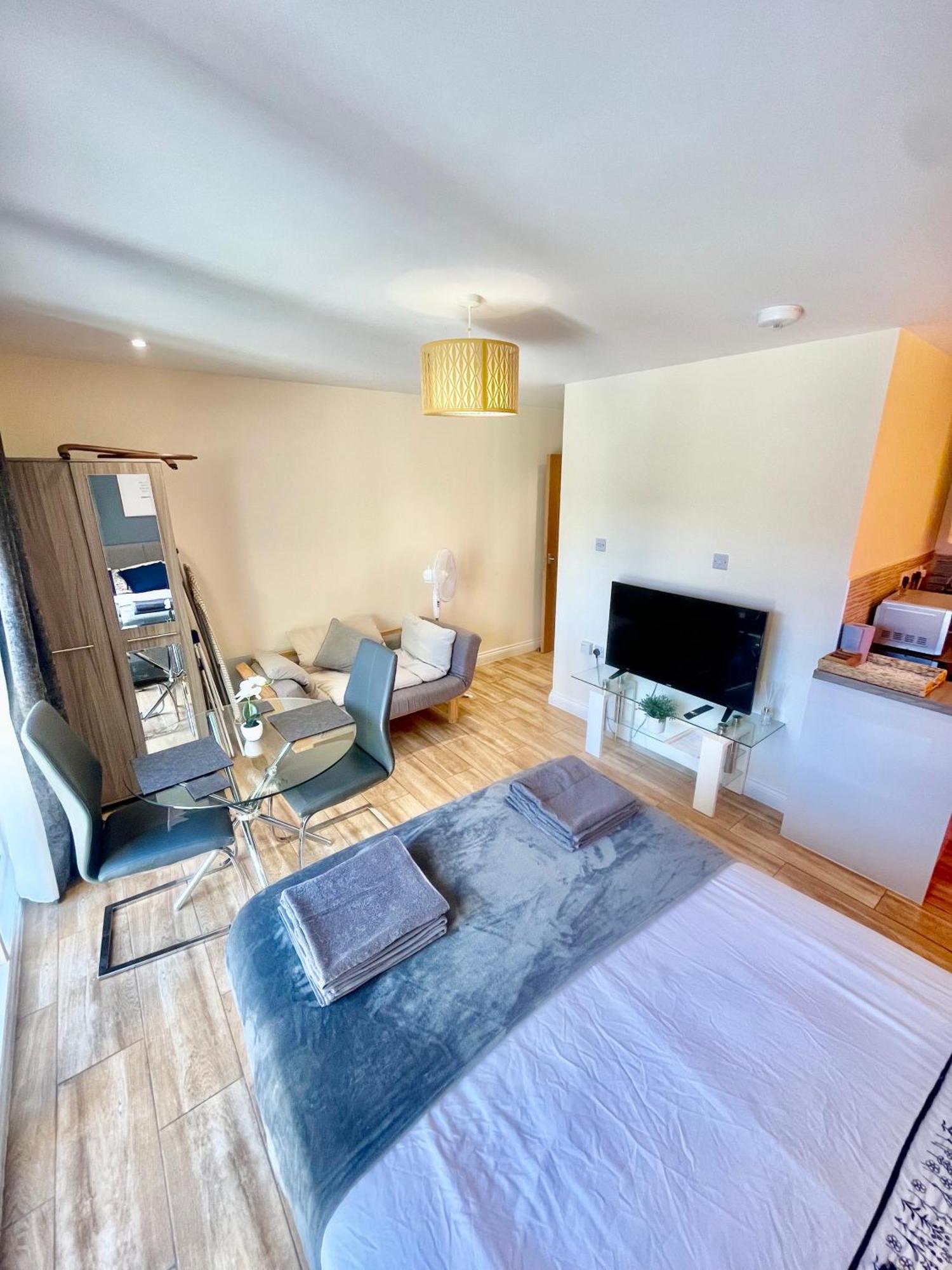 Cambridge City Centre Immaculate Studio Sleeps 2 - Central Location Paradise Street Экстерьер фото